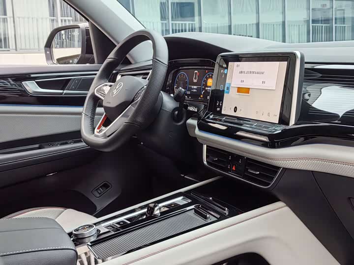 Фото 22 - Volkswagen Teramont X