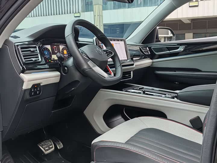 Фото 8 - Volkswagen Teramont X