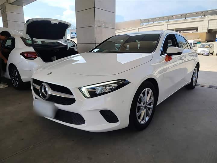 Фото 1 - Mercedes-Benz A-Class