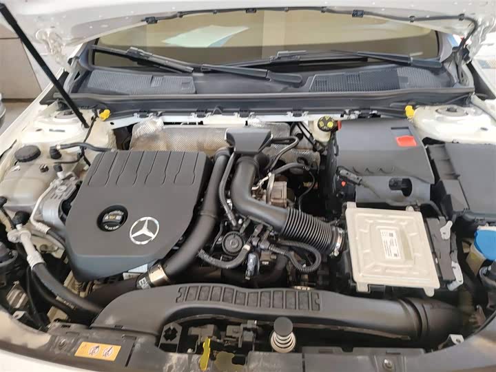 Фото 10 - Mercedes-Benz A-Class