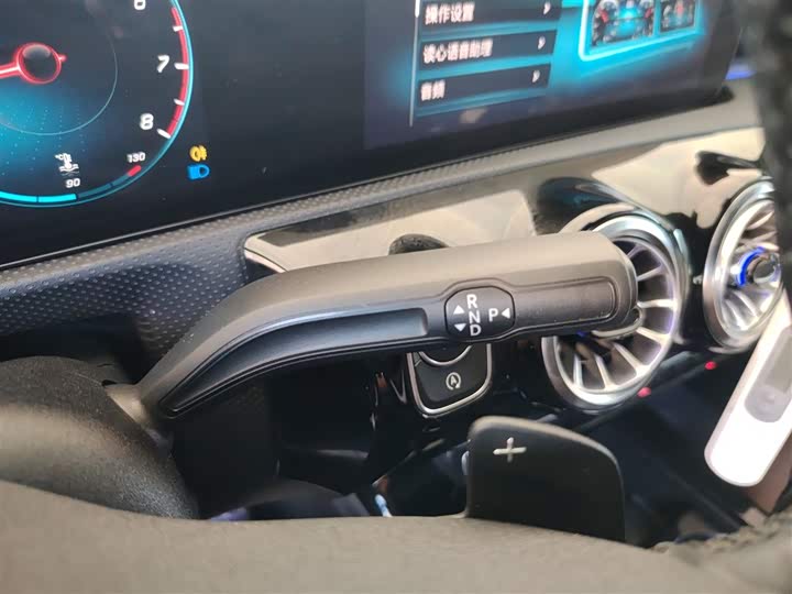 Фото 6 - Mercedes-Benz A-Class