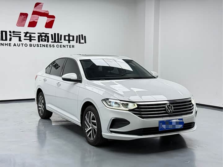 Фото 3 - Volkswagen Lavida