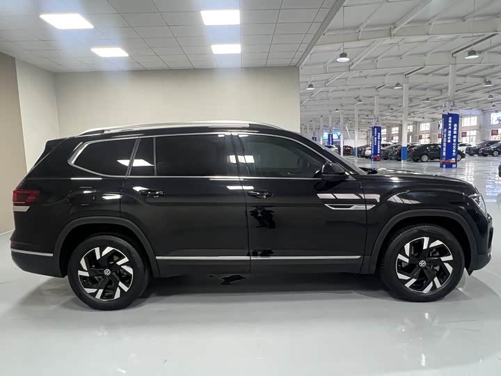 Фото 7 - Volkswagen Teramont Pro