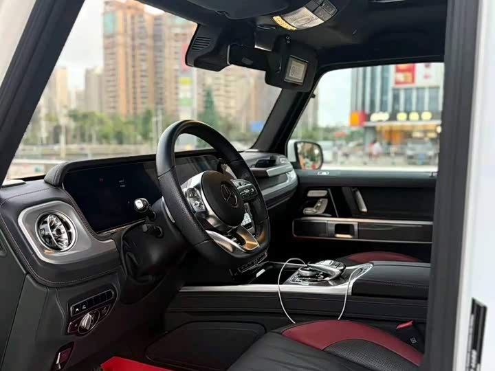 Фото 4 - Mercedes-Benz G-Class