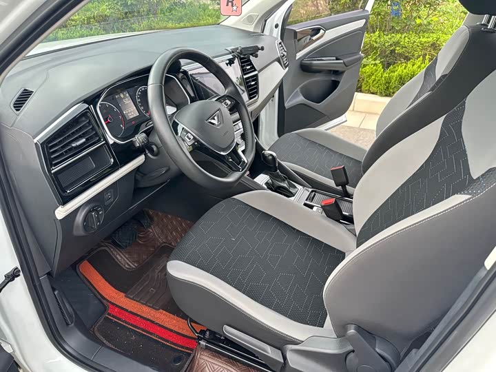 Фото 12 - Jetta VS5