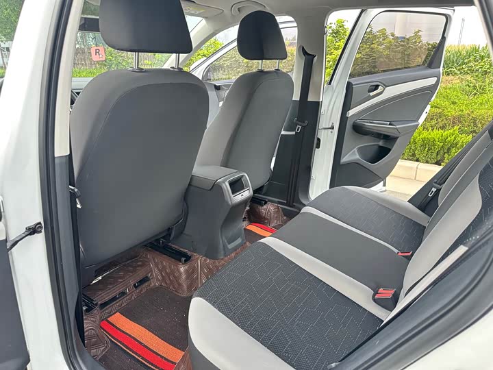 Фото 20 - Jetta VS5