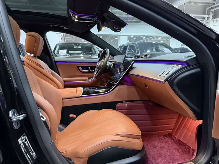 Фото 12 - Mercedes-Benz S-Class