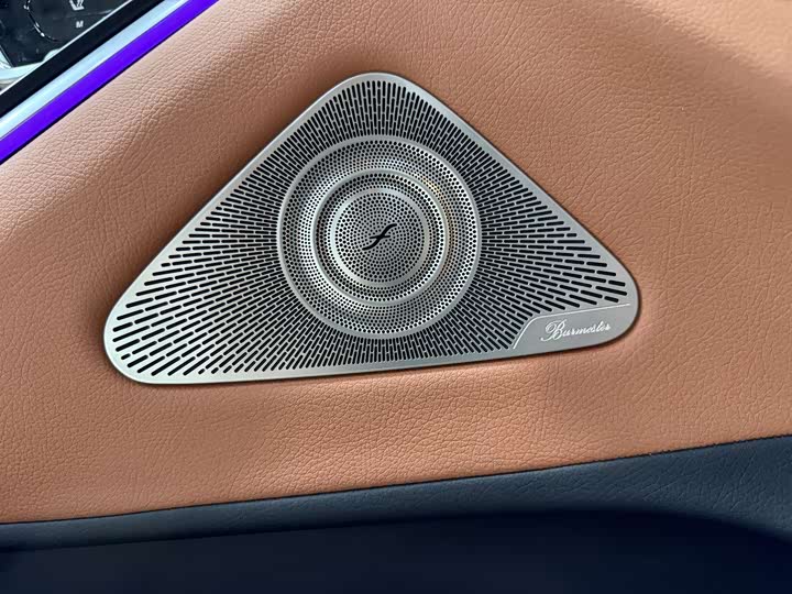 Фото 9 - Mercedes-Benz S-Class
