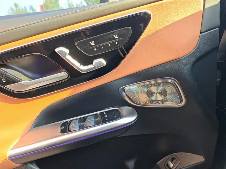 Фото 11 - Mercedes-Benz GLC-Class