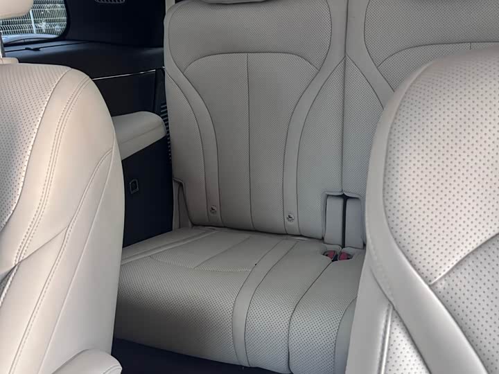 Фото 9 - Denza N9