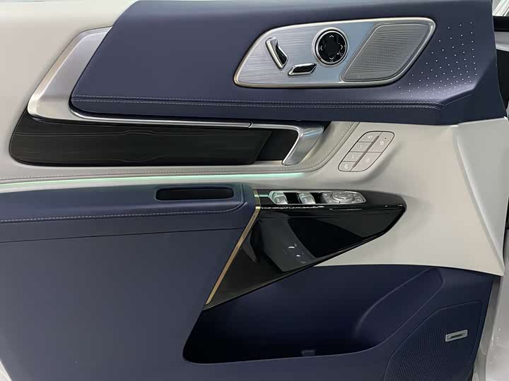 Фото 10 - Buick GL8 Century