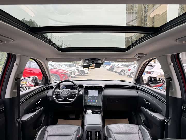 Фото 5 - Hyundai Tucson L