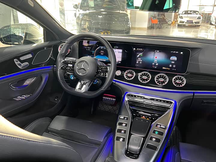 Фото 22 - Mercedes-Benz AMG GT