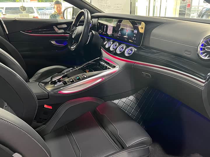 Фото 24 - Mercedes-Benz AMG GT