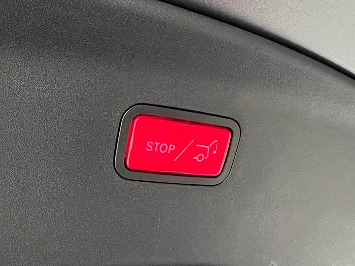 Фото 27 - Mercedes-Benz AMG GT