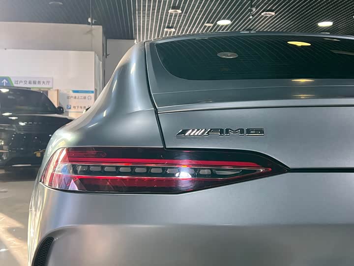 Фото 9 - Mercedes-Benz AMG GT