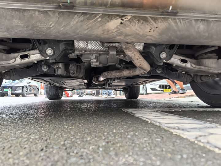 Фото 5 - LiXiang L6