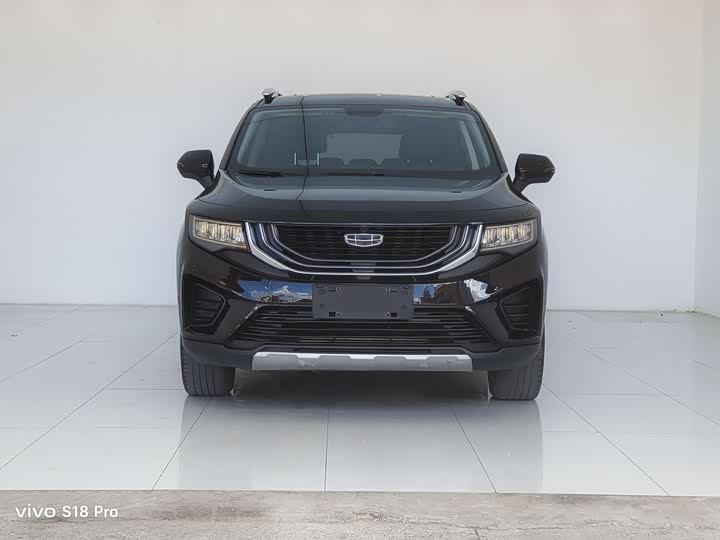 Фото 2 - Geely Okavango