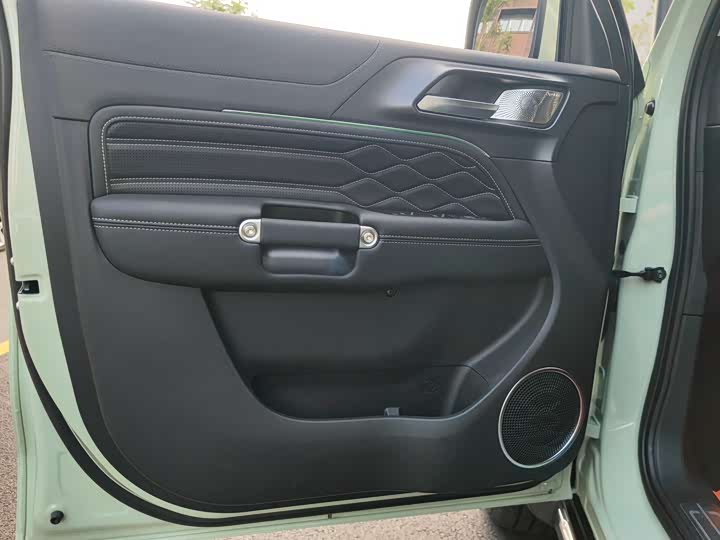 Фото 24 - Tank 300