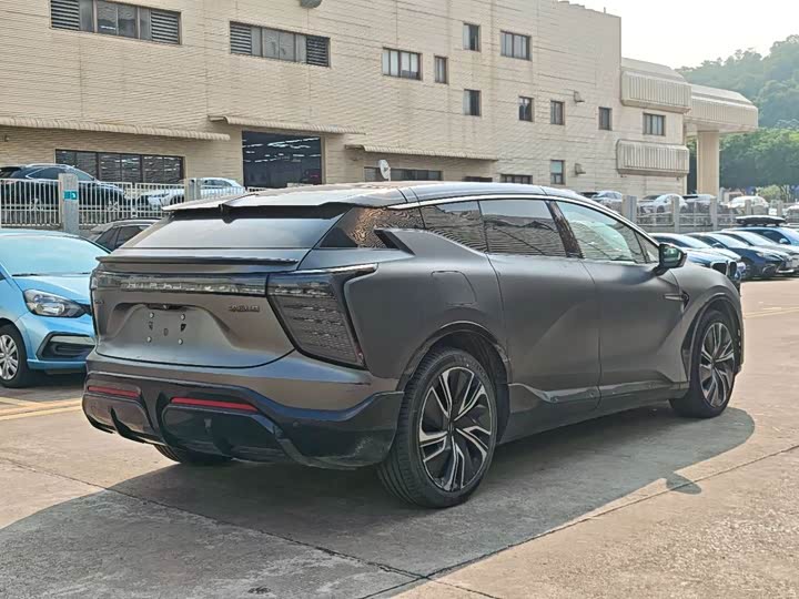 Фото 9 - HiPhi X