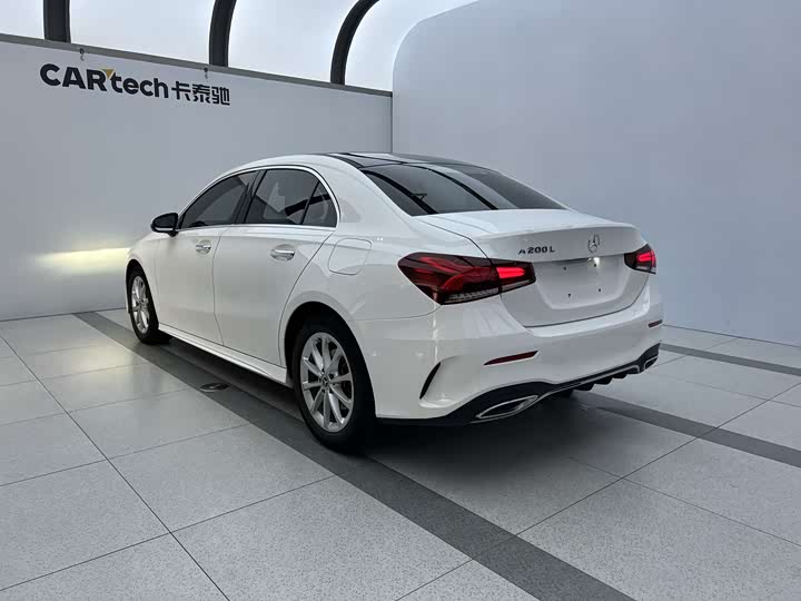 Фото 4 - Mercedes-Benz A-Class