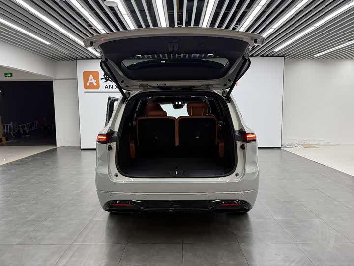 Фото 5 - Changan Deepal S09