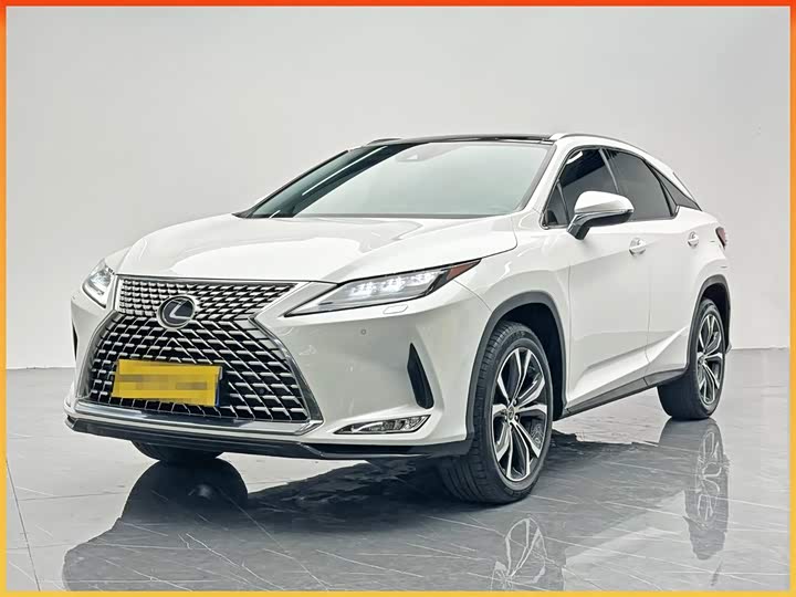 Фото 1 - Lexus RX
