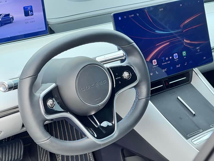 Фото 19 - Luxeed S7