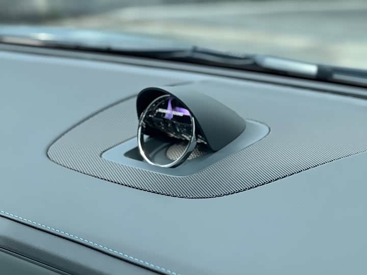 Фото 23 - Luxeed S7