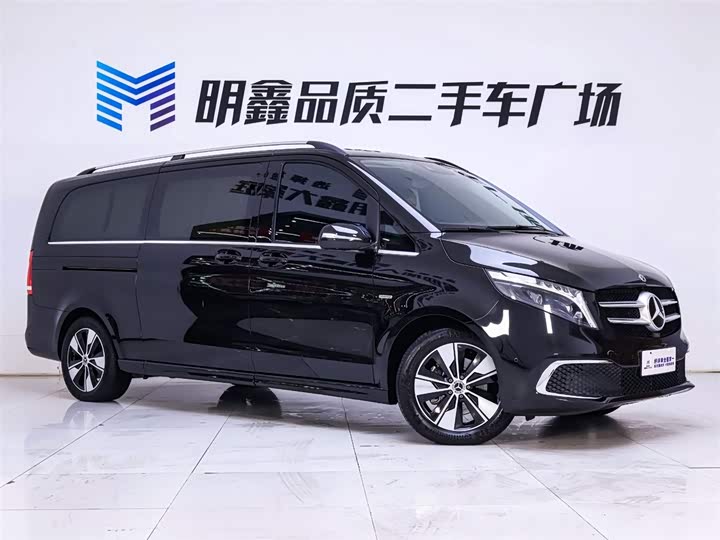 Фото 5 - Mercedes-Benz V-Class