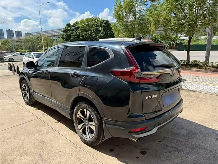 Фото 10 - Honda CR-V