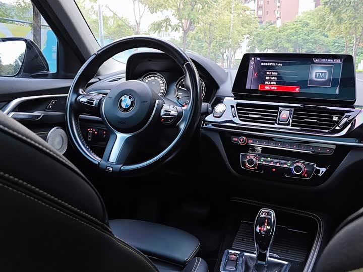 Фото 11 - BMW 1 Series