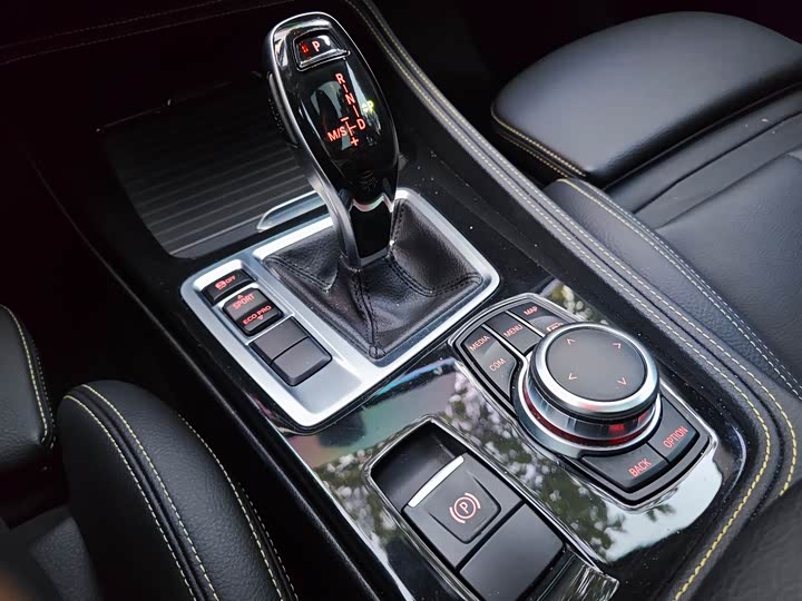 Фото 14 - BMW 1 Series