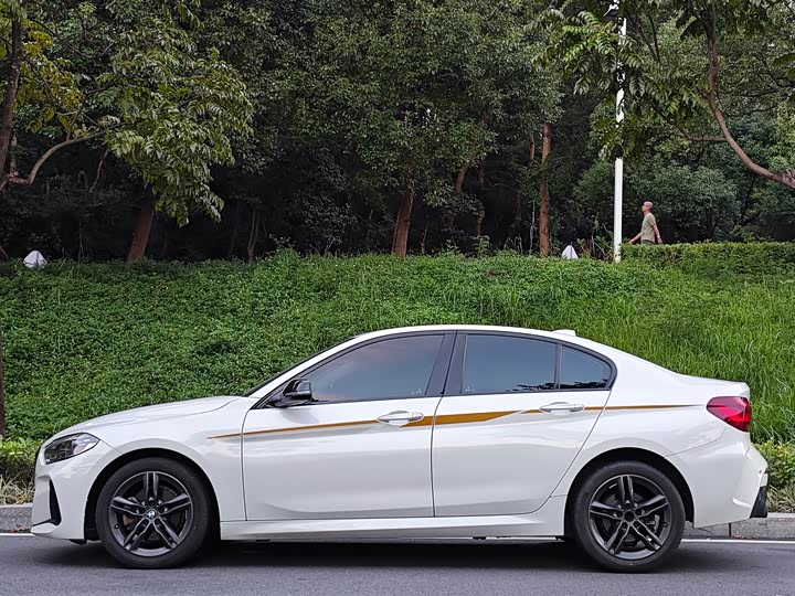 Фото 4 - BMW 1 Series