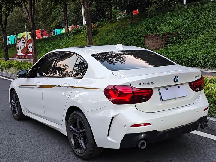 Фото 5 - BMW 1 Series