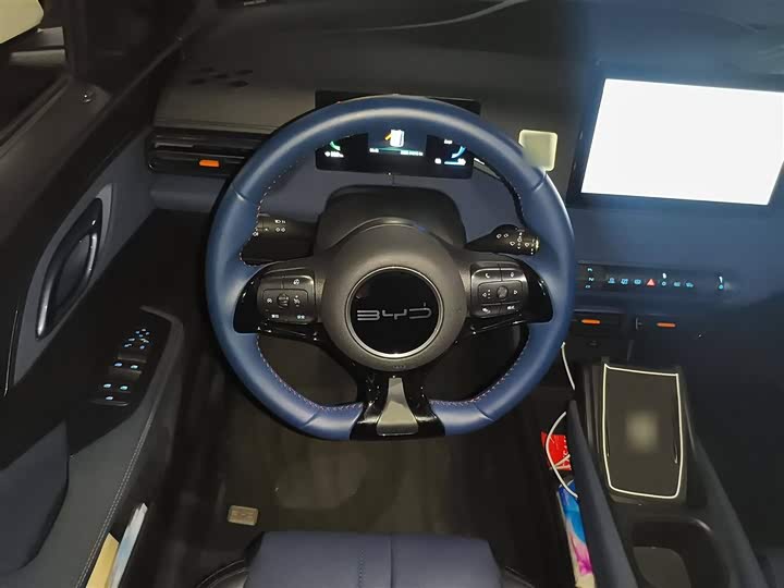 Фото 3 - BYD Seagull