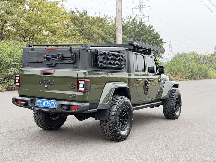 Фото 3 - Jeep Gladiator