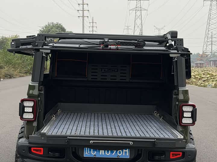 Фото 9 - Jeep Gladiator