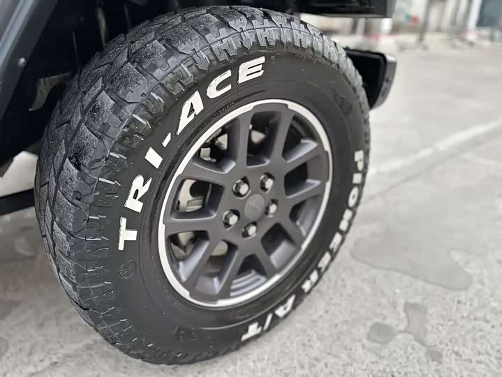 Фото 7 - Jeep Gladiator