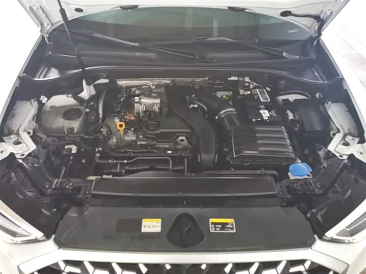 Фото 13 - Audi Q3