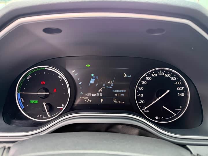 Фото 11 - Toyota Avalon