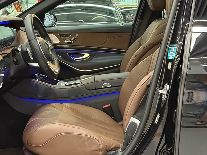 Фото 7 - Mercedes-Benz S-Class