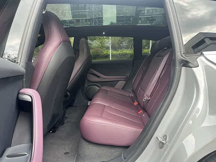 Фото 5 - Nio ET5T