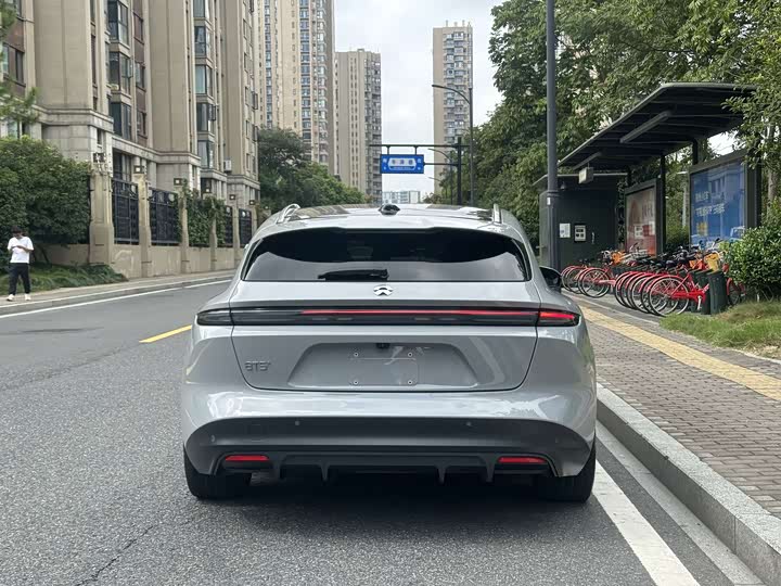 Фото 8 - Nio ET5T