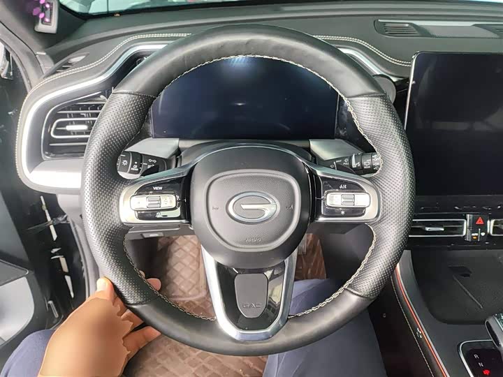 Фото 11 - GAC Trumpchi GS8