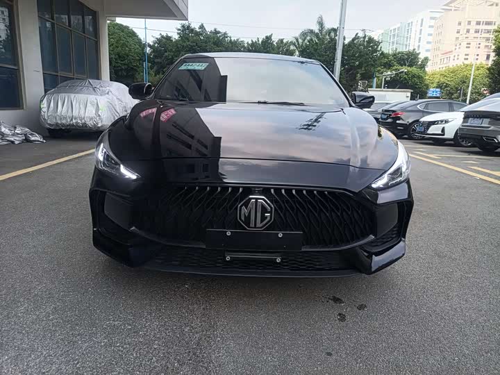 Фото 2 - MG Motor 5