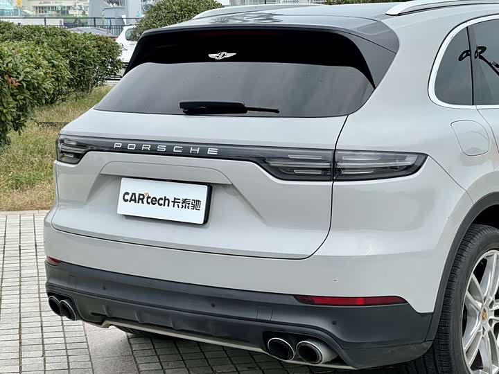 Фото 6 - Porsche Cayenne