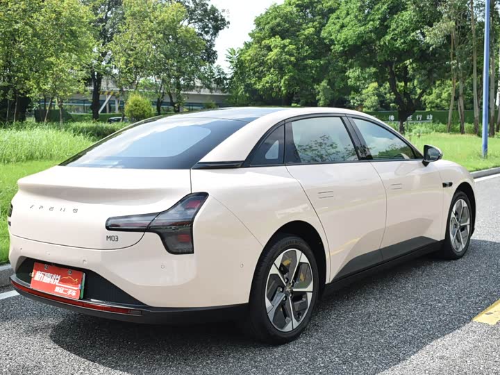 Фото 6 - XPeng Mona M03