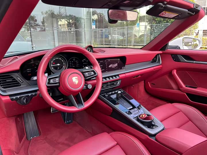 Фото 12 - Porsche 911