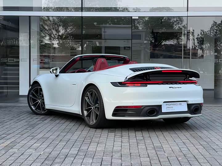 Фото 5 - Porsche 911